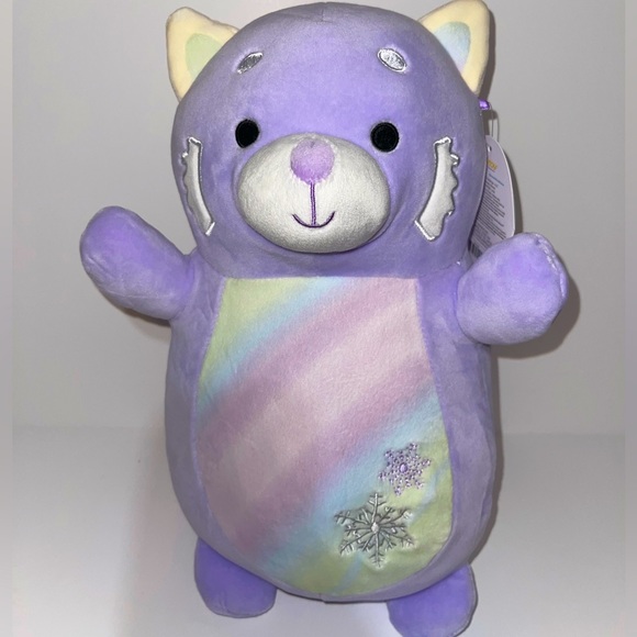 Priya the Red Panda 12"  Christmas Hugmee Squishmallows - Picture 2 of 5